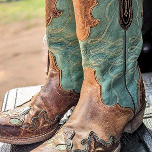 Ariat Cowgirl Boots